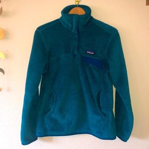 Woman’s Blue Green Snap Fleece Sweater